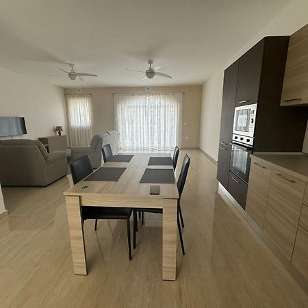 Victoria Modern Apartment Kültér fotó